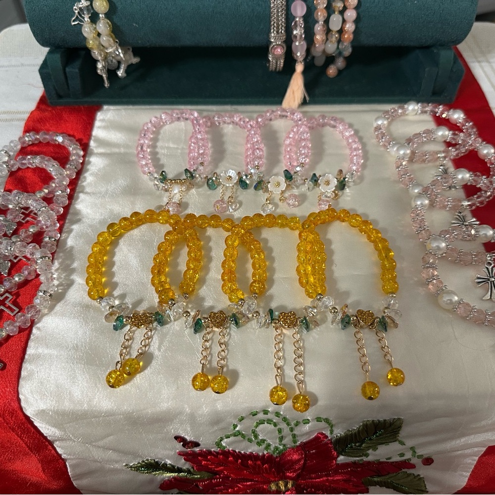 5/$15 Yellow and Pink Glass Bead Bracelets Set Mix and match any 5.
